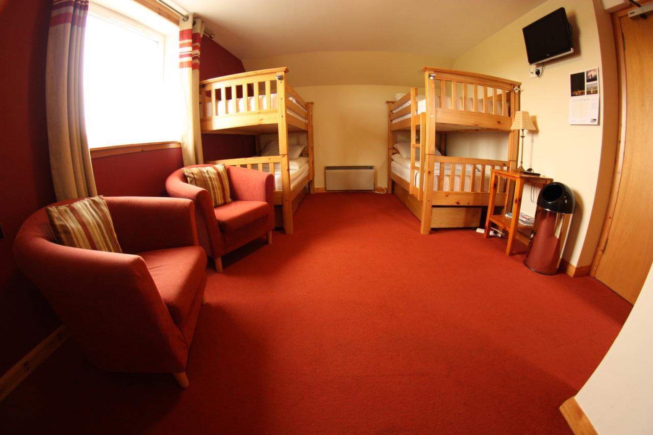 Orcades Hostel Thunder Bay Buitenkant foto