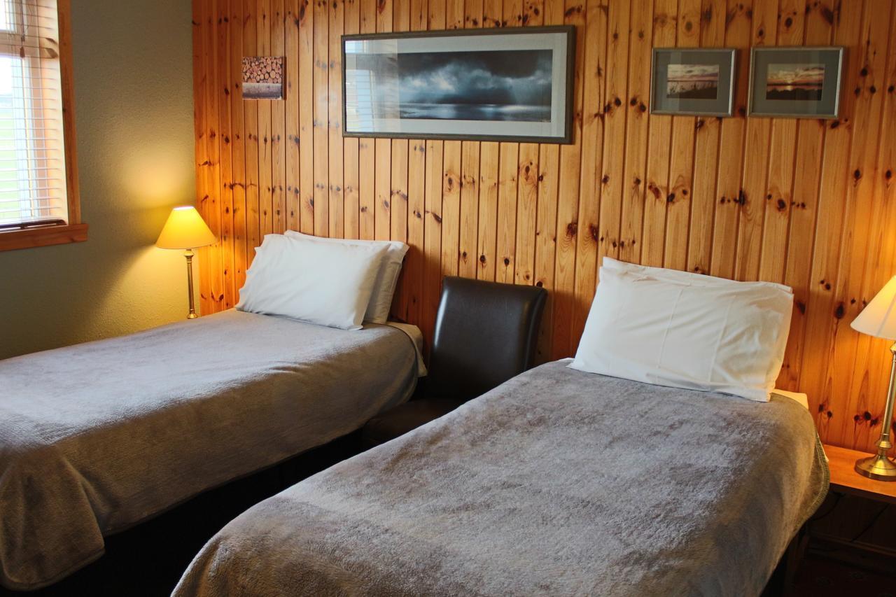 Orcades Hostel Thunder Bay Buitenkant foto