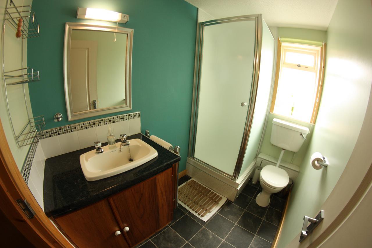Orcades Hostel Thunder Bay Buitenkant foto